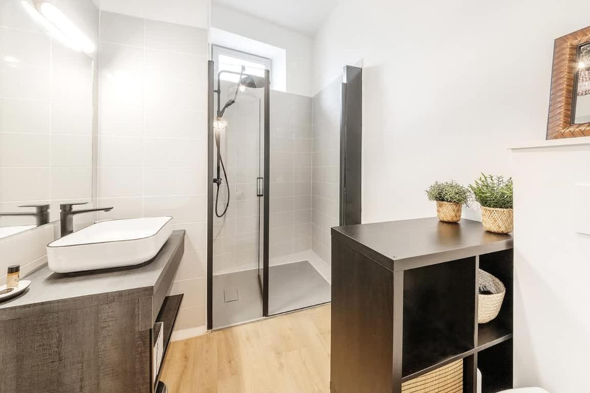 Le Saint Martin, Bel Appartement De Standing Rennes Exterior photo